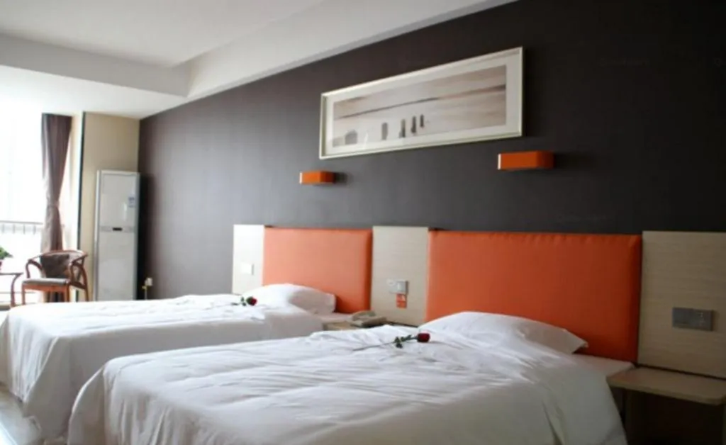 Bed in 7 Days Premium Jingjiang Fuhai New World Automobile Terminal Branch