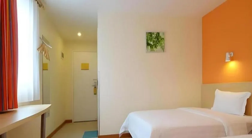 Bed in 7 Days Inn Jixian County Baowei Road