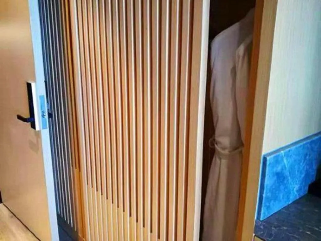 Qingdao Elegance Hotel