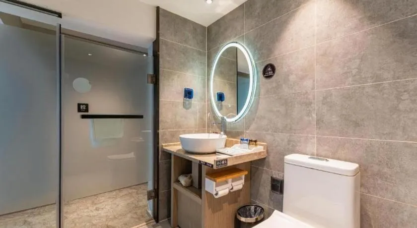 Qingdao Elegance Hotel