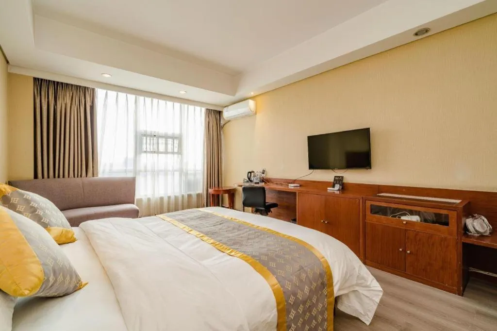 Bed in Qingdao TianRun JinWang Hotel