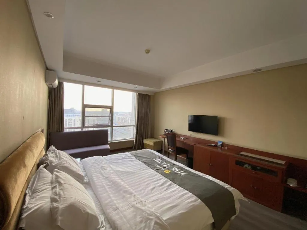 Bed in Qingdao TianRun JinWang Hotel