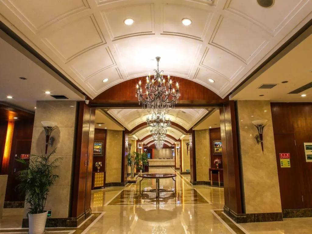 Qingdao TianRun JinWang Hotel