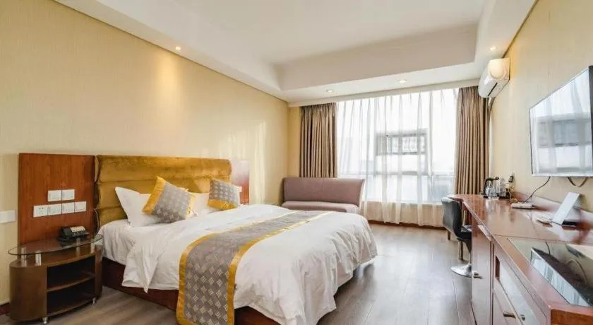 Bed in Qingdao TianRun JinWang Hotel