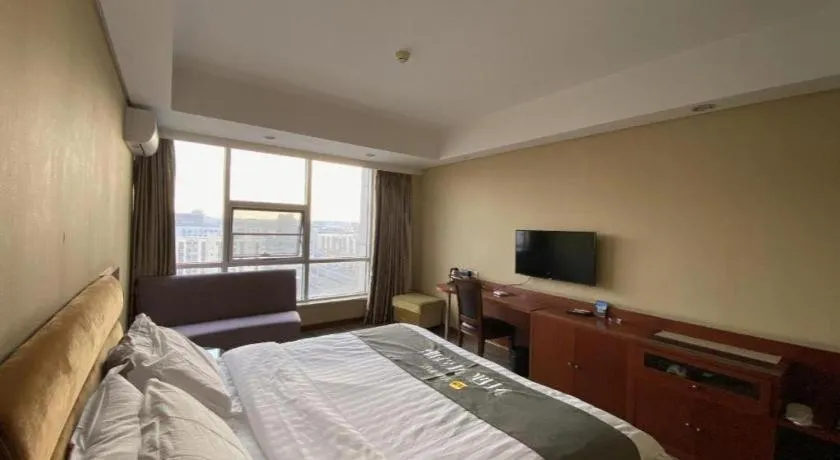 Bed in Qingdao TianRun JinWang Hotel