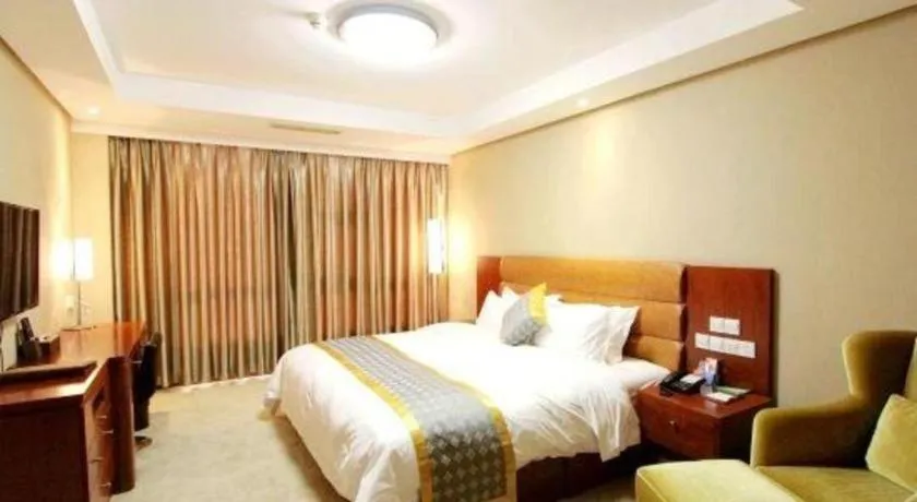 Bed in Qingdao TianRun JinWang Hotel