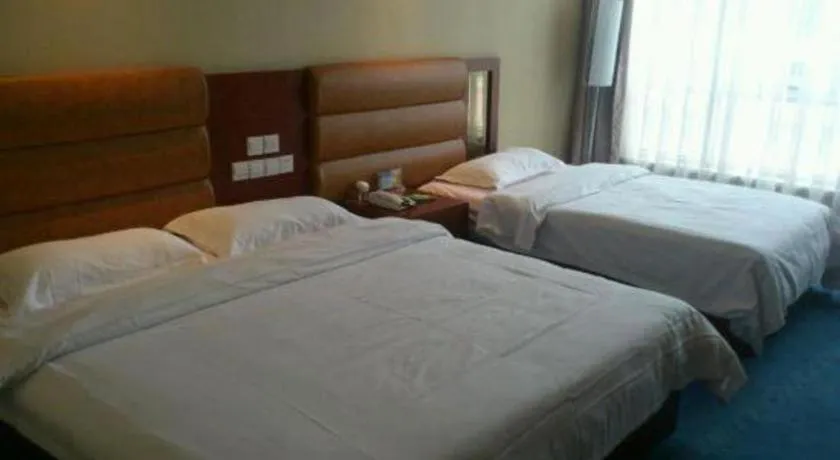 Bed in Qingdao TianRun JinWang Hotel