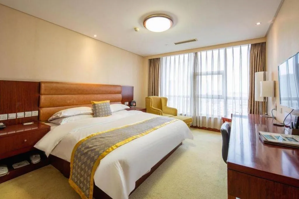 Bed in Qingdao TianRun JinWang Hotel