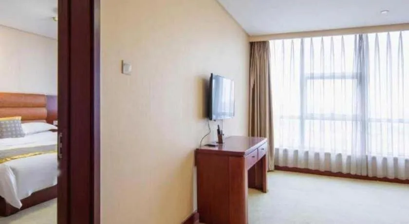 Bed in Qingdao TianRun JinWang Hotel