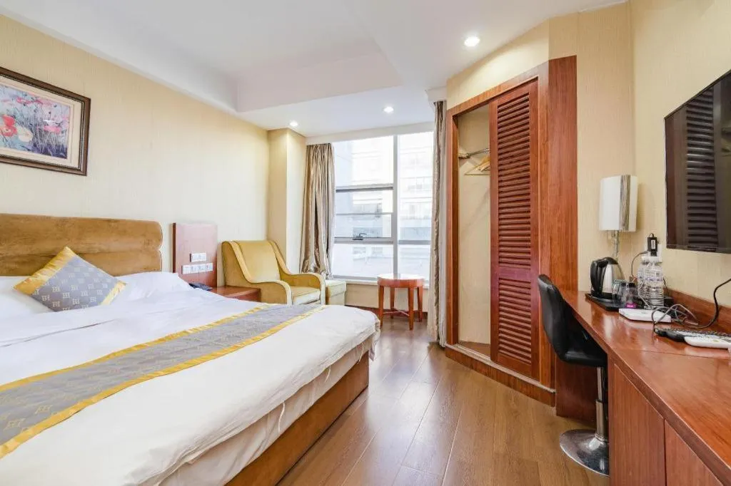 Bed in Qingdao TianRun JinWang Hotel