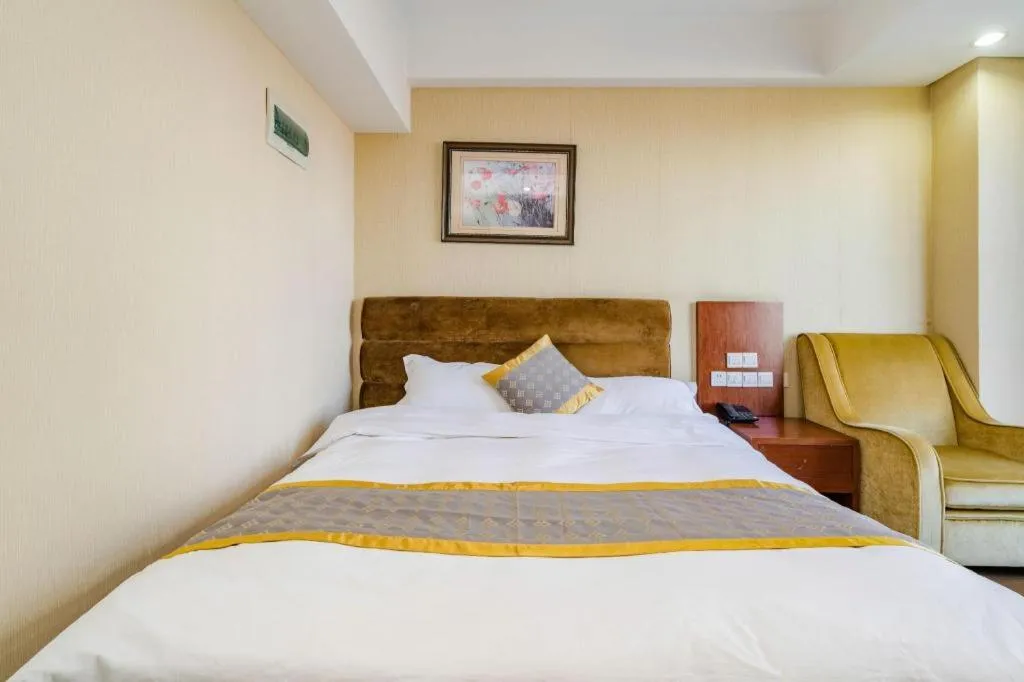 Bed in Qingdao TianRun JinWang Hotel