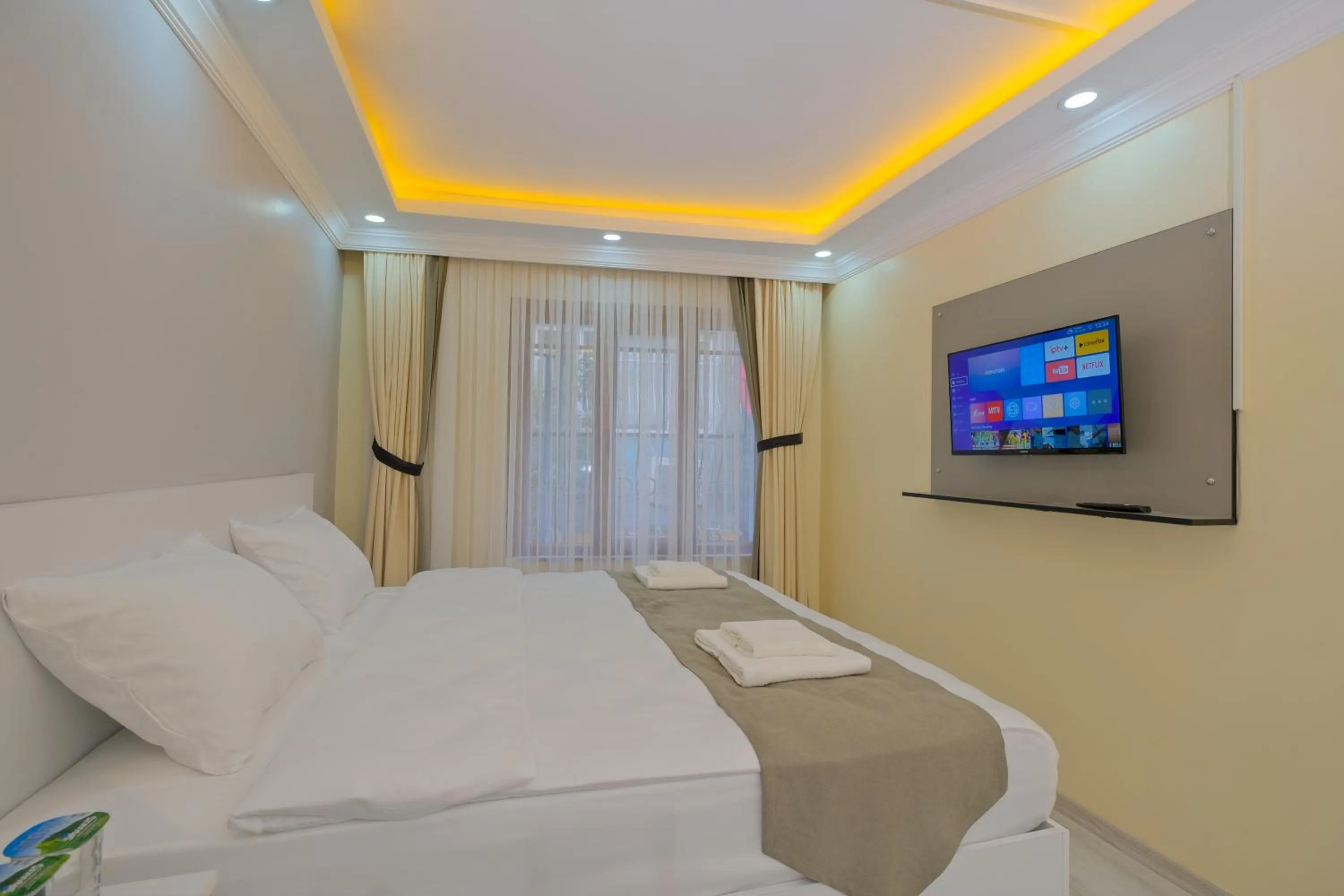 Bed in Lucky Hotel İstanbul