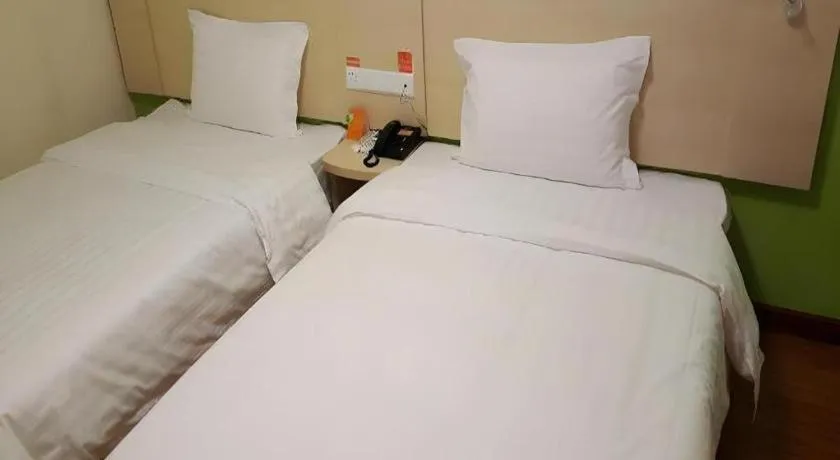 Bed in 7 Days Inn Zhangjiakou Mingde North Road