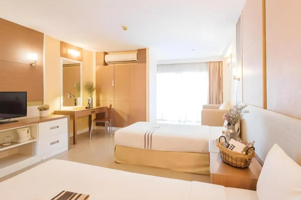 Bed in Clef Hotel Bangkok