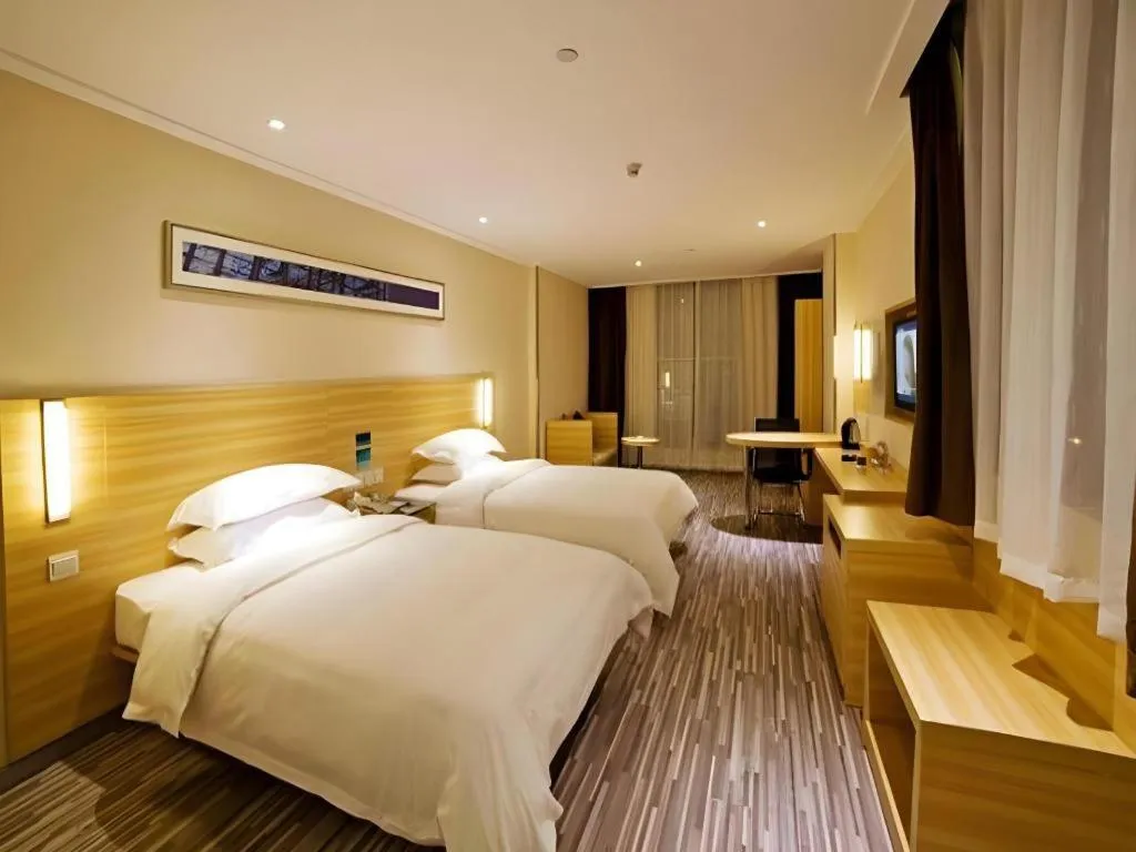 Bed in City Comfort Inn Zhongshan Lihe Square Walmart Branch