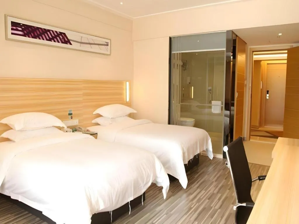 Bed in City Comfort Inn Zhongshan Lihe Square Walmart Branch