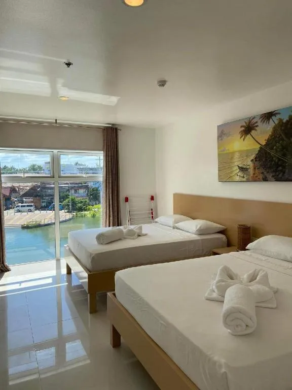 Bed in Jeffrey S Hotel