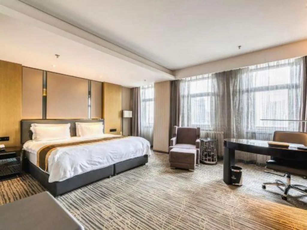 Bed in Harbin Splendent Hotel