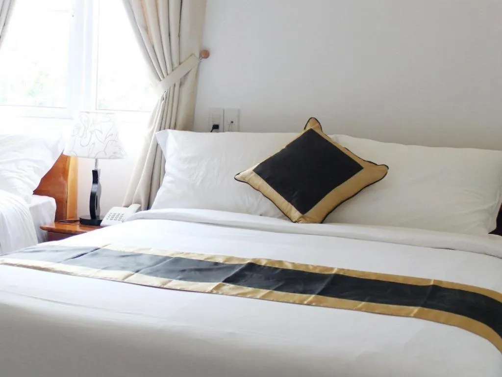 Bed in Hong Mai Hotel Nha Trang