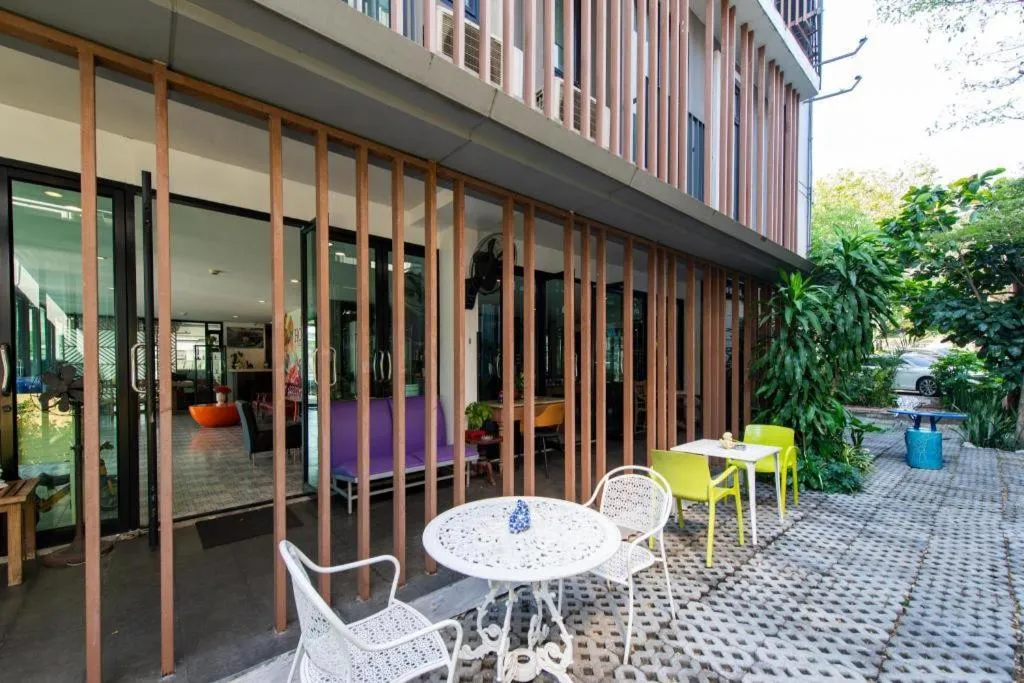 BB House Mini Suite Hotel