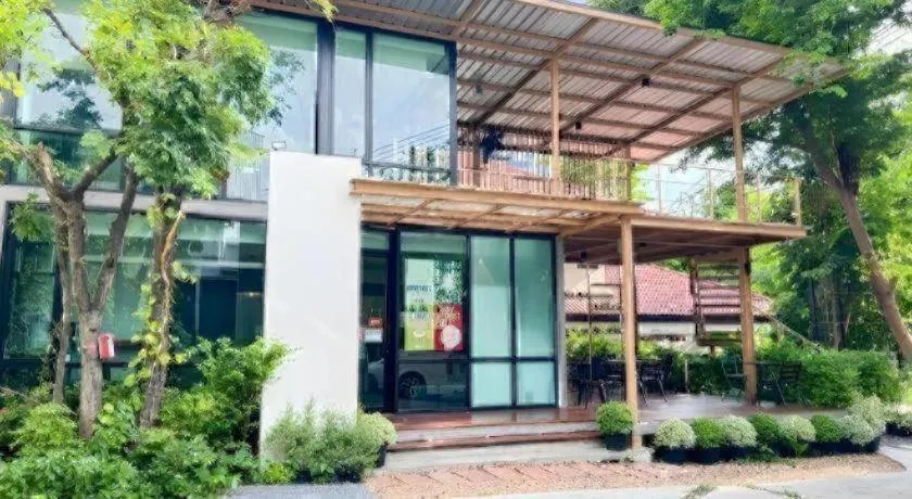 BB House Mini Suite Hotel