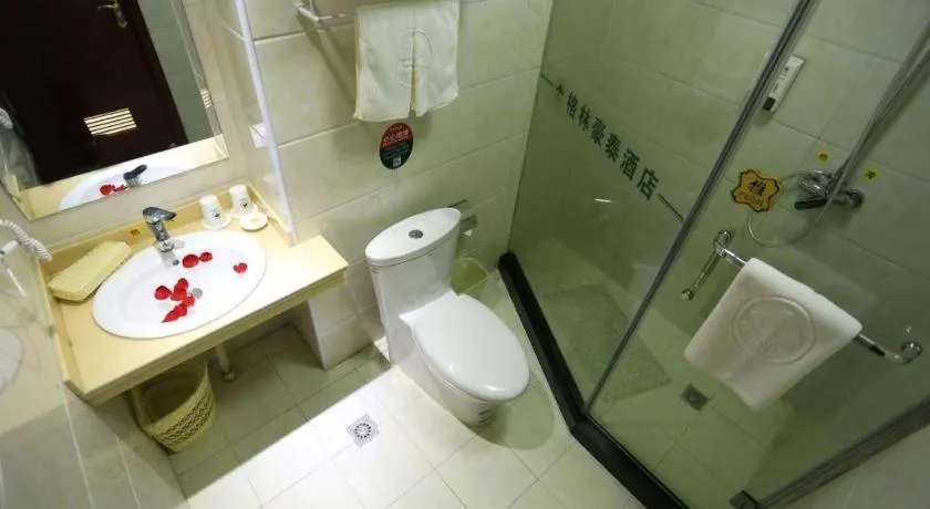 GreenTree Inn Shandong Yuncheng Ximen Street Songjiang Kung Fu School Business Hotel