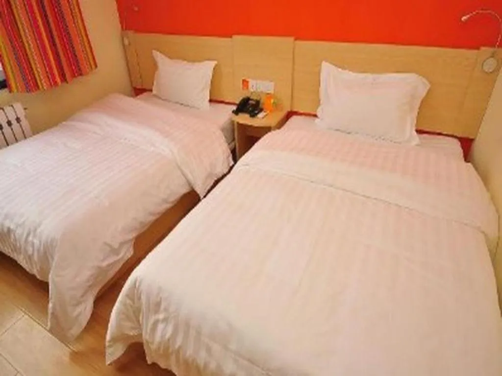 Bed in 7 Days Inn Dezhou Qihe Passenger Station