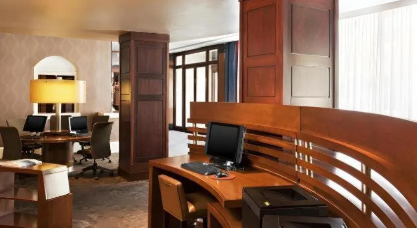 Hotel Baltimore Downtown-Inner Harbor