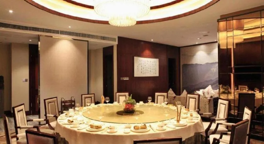 Yongzhou Chuang Fa Cheng XiaoXiangYi Hotel