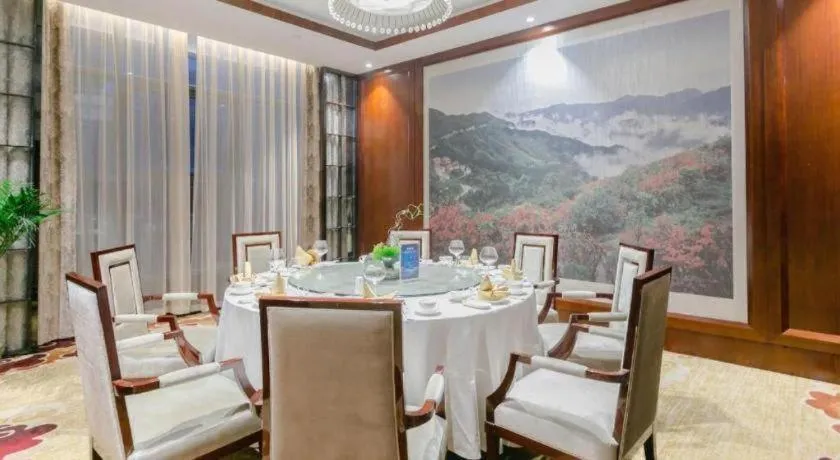 Yongzhou Chuang Fa Cheng XiaoXiangYi Hotel