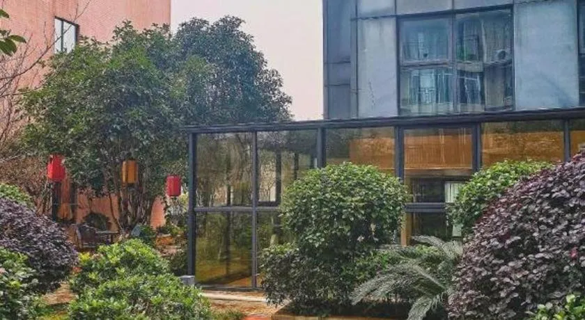 Yongzhou Chuang Fa Cheng XiaoXiangYi Hotel