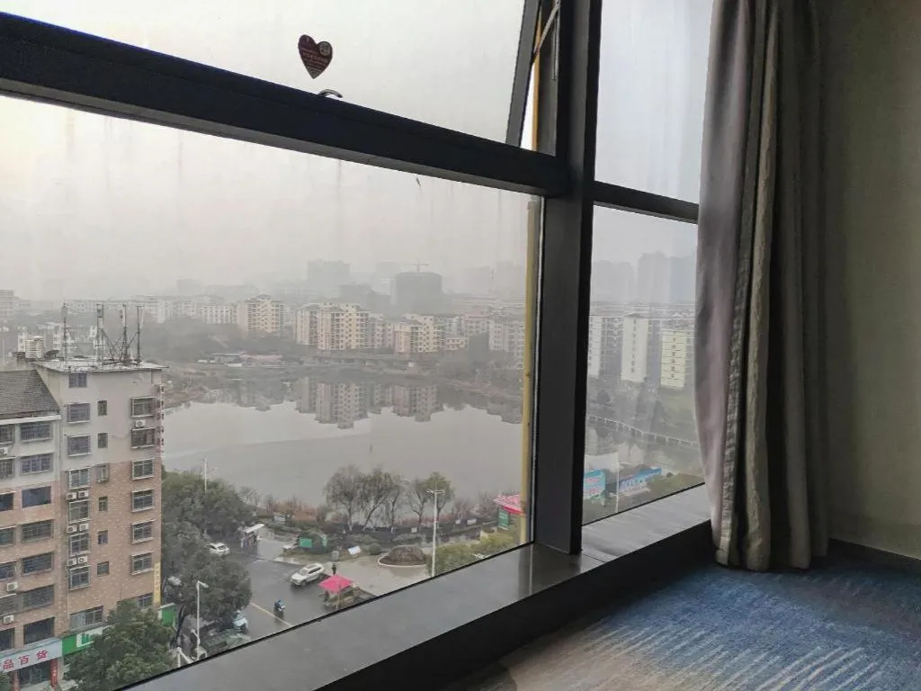 Yongzhou Chuang Fa Cheng XiaoXiangYi Hotel