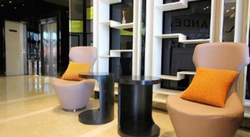 Lavande Hotel Yantai Train Station Branch