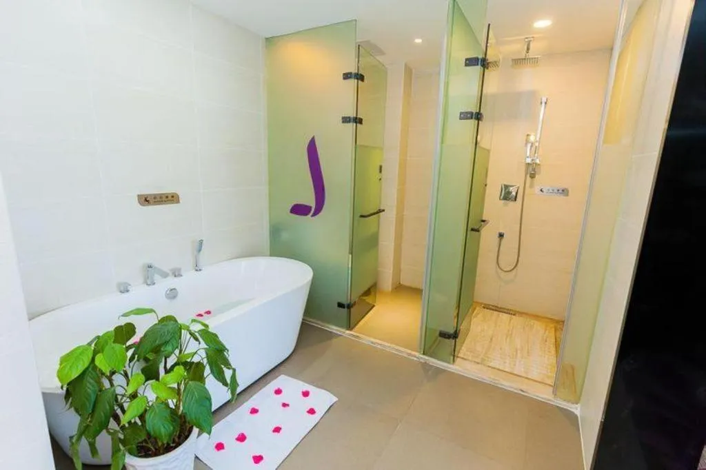 Lavande Hotel Yichang Railway East Station Branch