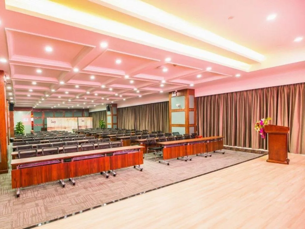 Lavande Hotel Yichang Railway East Station Branch