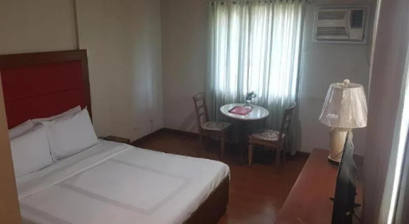 Bed in Chocolate and Berries Hotel