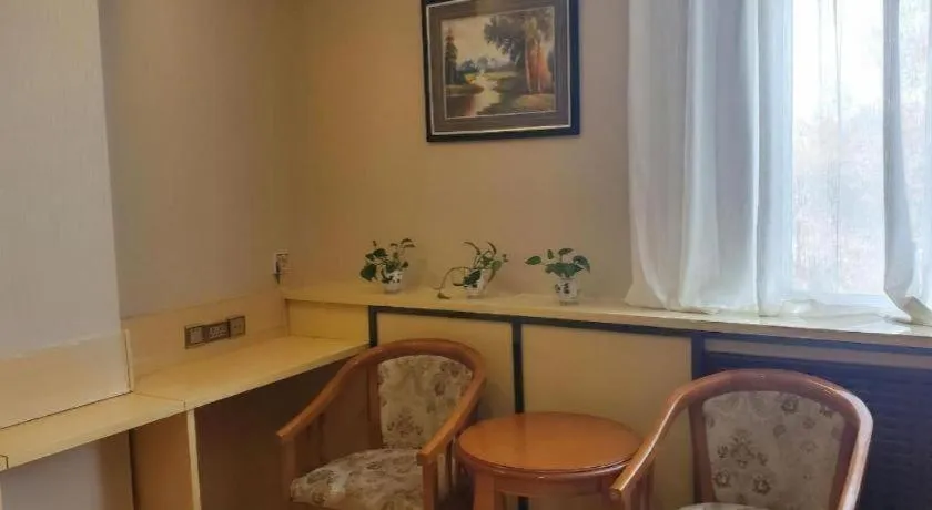 7 Days Premium Shihezi Youxie Plaza Jun Ken Museum