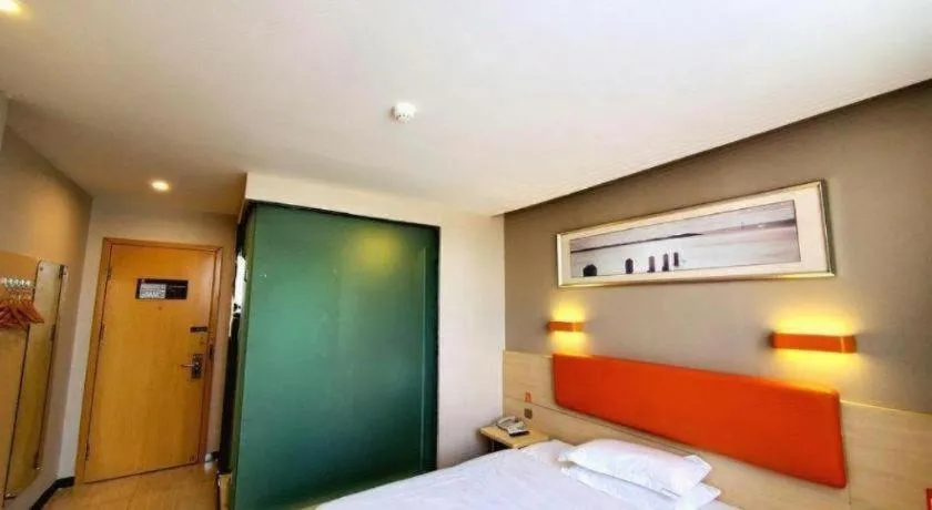 Bed in 7 Days Premium Shihezi Youxie Plaza Jun Ken Museum