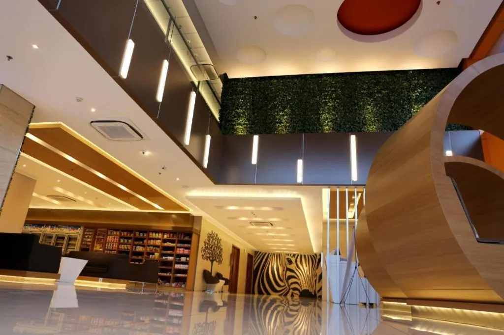 Grand Citihub Hotel @Kajoetangan