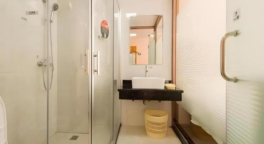 GreenTree Inn Yangshuo West Street Express Hotel