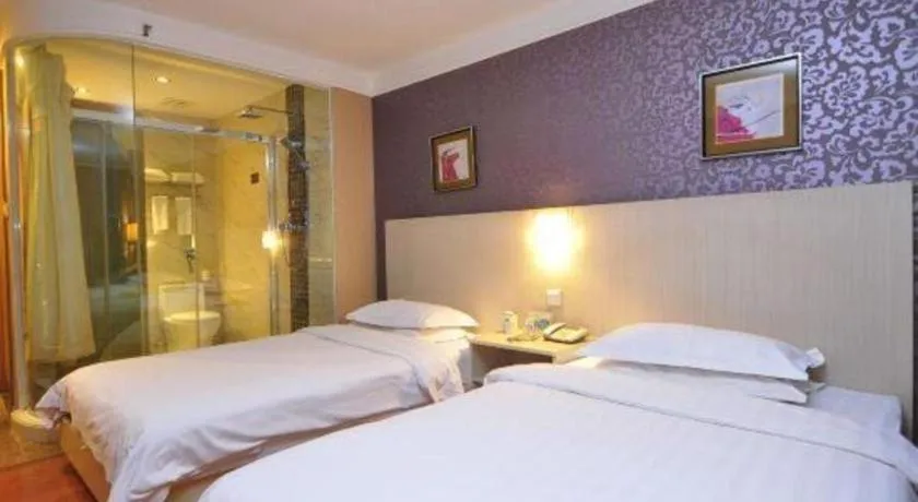 Bed in Pankun Business Hotel