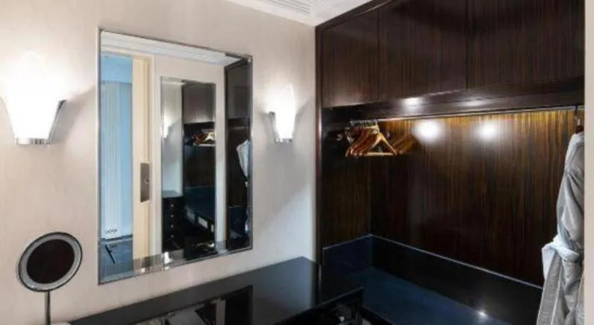 Tongxiang Inspirock Hotel