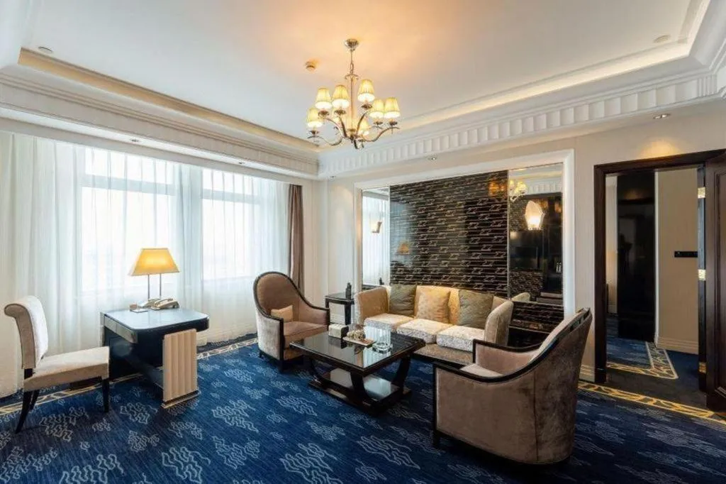 Tongxiang Inspirock Hotel