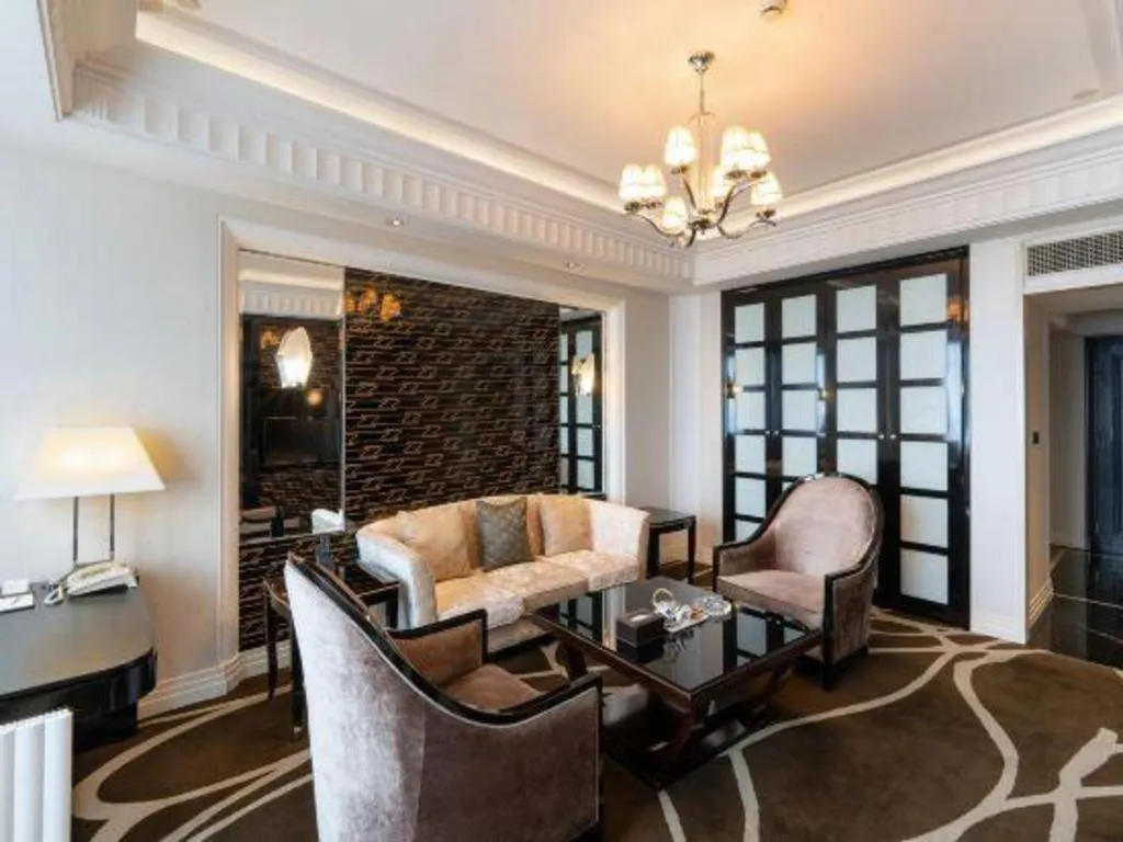 Tongxiang Inspirock Hotel