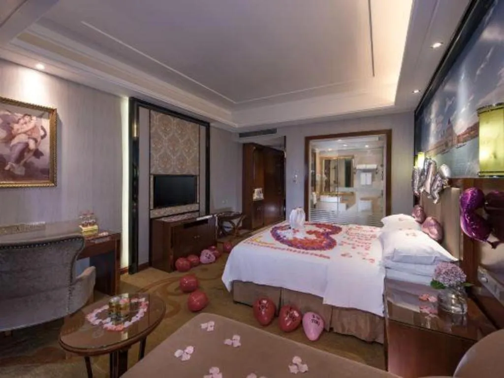 Bed in Vienna International Hotel Nanning Railway Station Mingxiu Road Metro Station