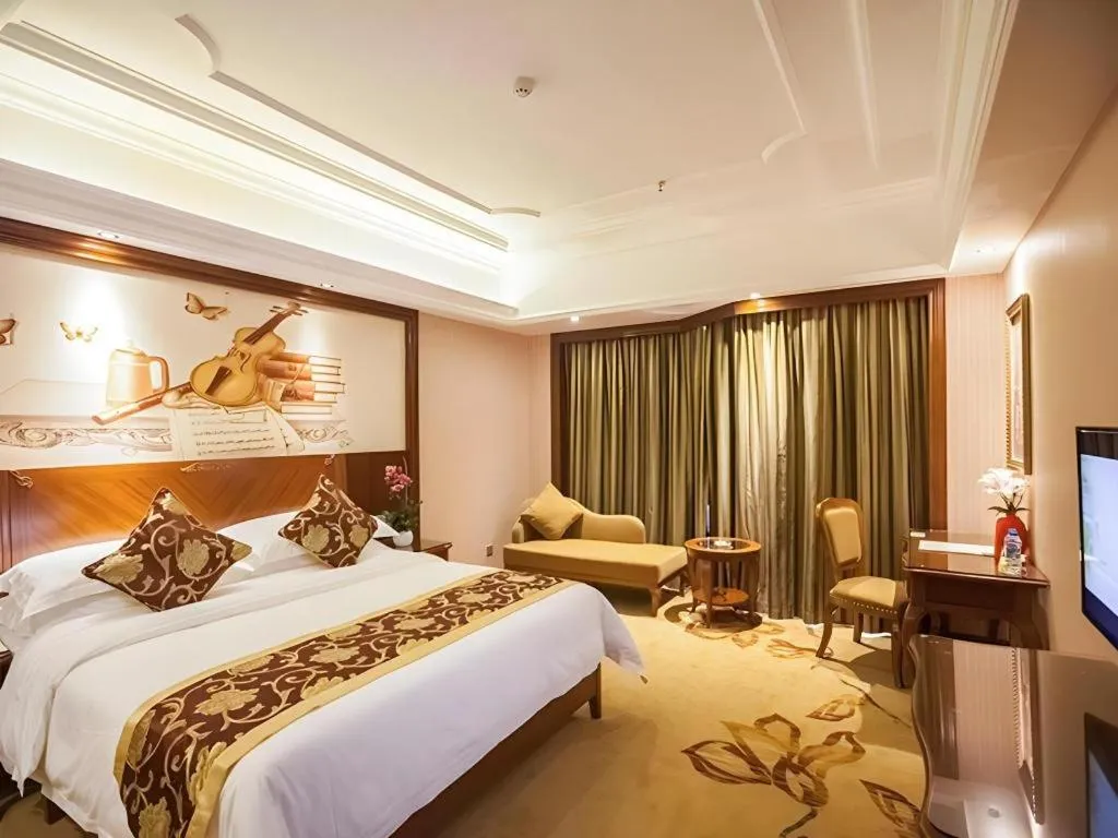 Bed in Vienna International Hotel Nanning Railway Station Mingxiu Road Metro Station