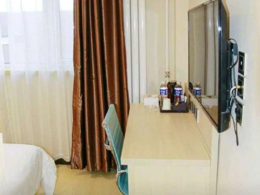 Bed in 7 Days Premium Beijing Dabaotai Metro Station Luhua Road