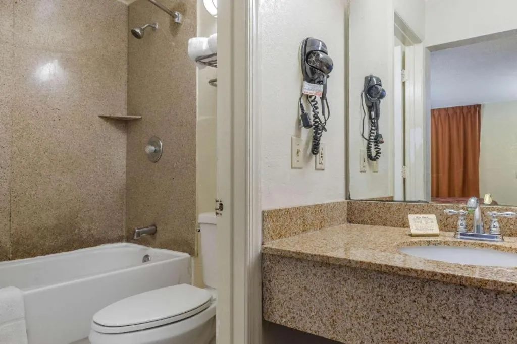 Econo Lodge Columbia Fort Jackson