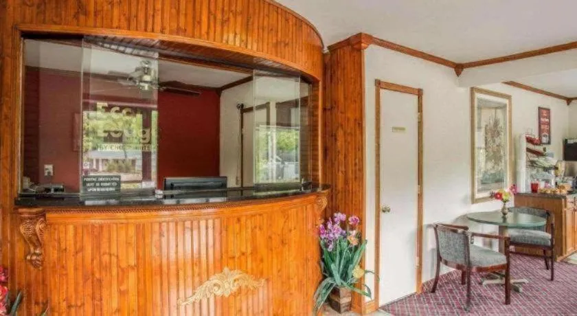 Econo Lodge Columbia Fort Jackson