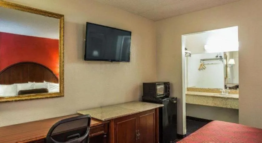 Econo Lodge Columbia Fort Jackson